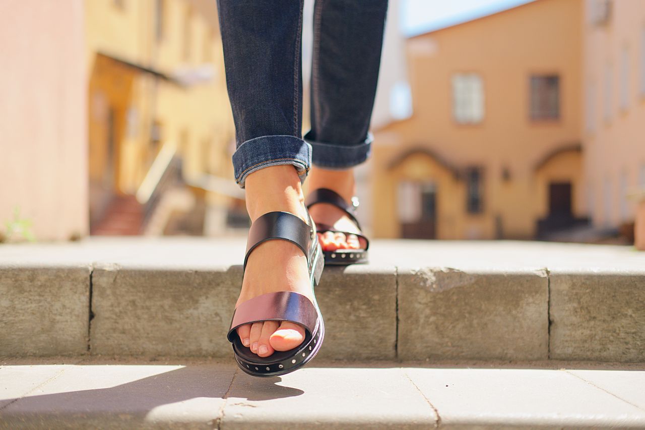Sandały trekkingowe damskie – powody, dla których warto je mieć?